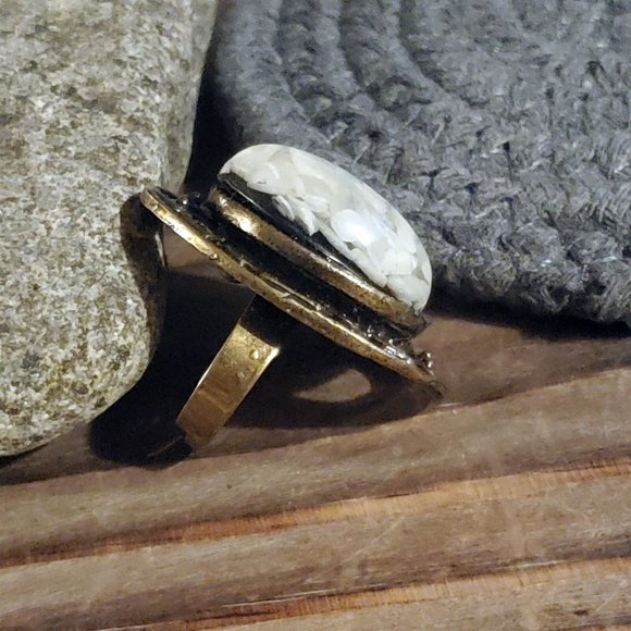 Antique Brass Mother of Pearl Black Resin Domed Cocktail Statement Ring #A2 - Picture 5 of 10